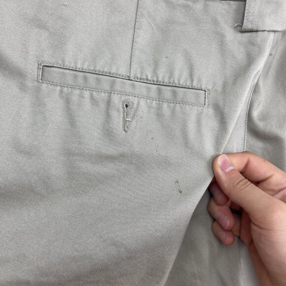 PGA Tour Men’s Cargo Golf Shorts Khaki Beige Size 36 Performance Sports Pockets - Picture 9 of 14